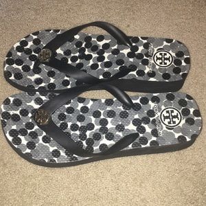 Tory Burch Black wedge flip flops size 9